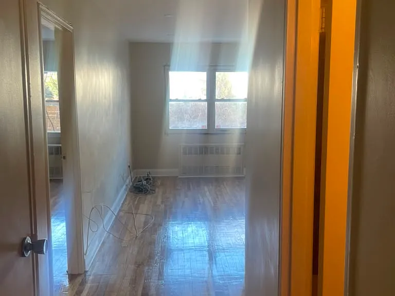 1335 E 100th St #2A — Photo 5