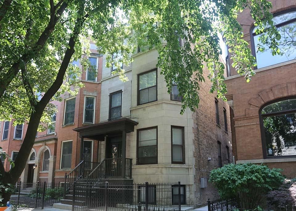 1st image of 821 W Newport Ave #1FRONT