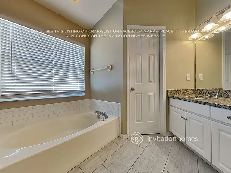 4625 Daventry Pl — Photo 14