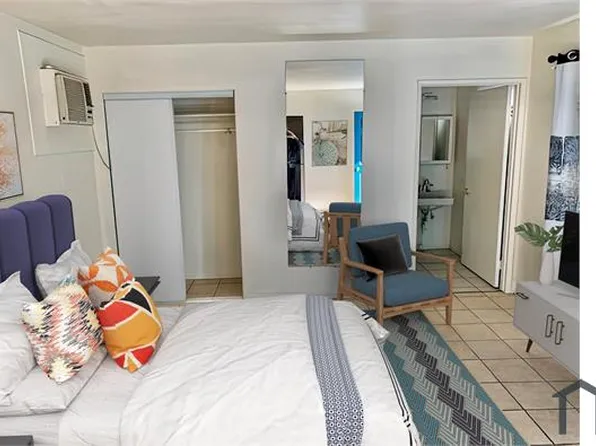 11330 Palm Dr, Desert Hot Springs, CA