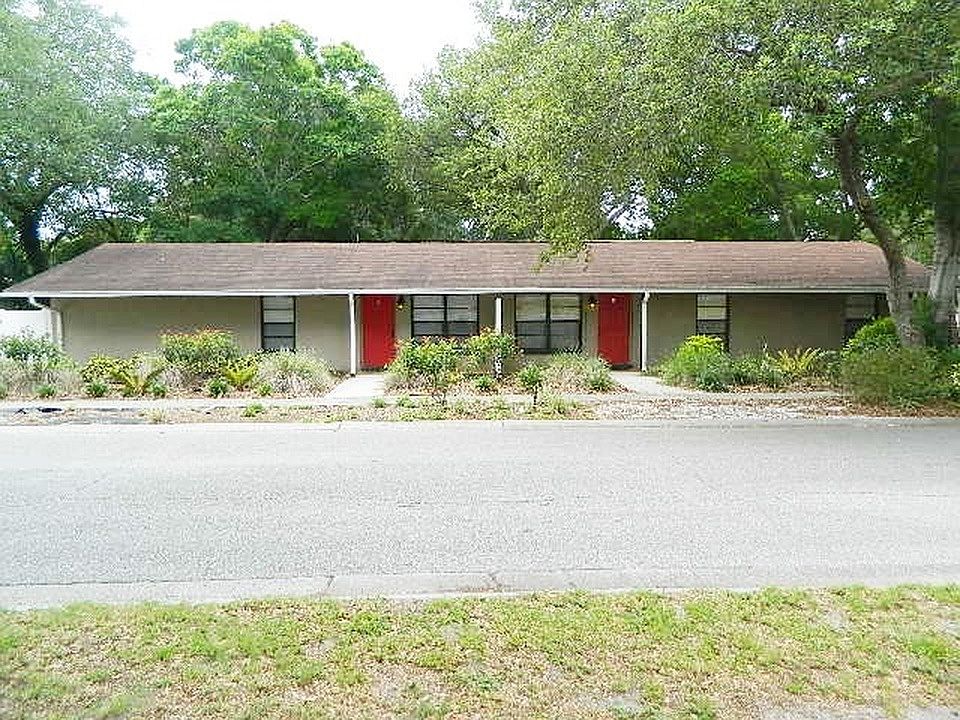 1st image of 14797 Sunset St