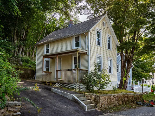 15 Tanner Avenue, Norwich, CT 06360