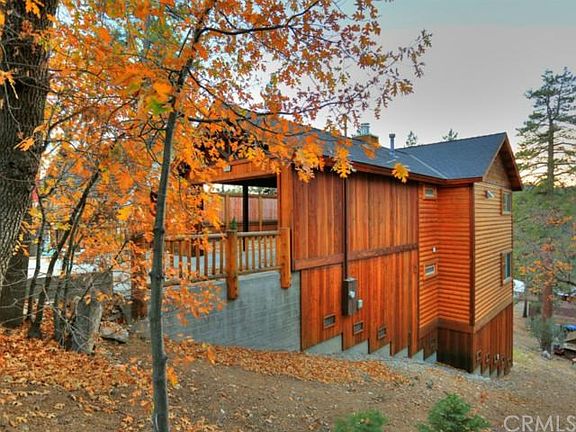 2nd image of 1174 Crags Ln