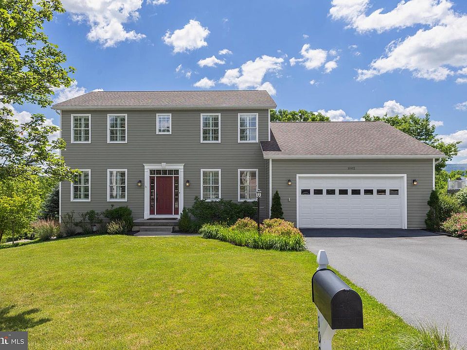 1st image of 1002 Shamrock Ave