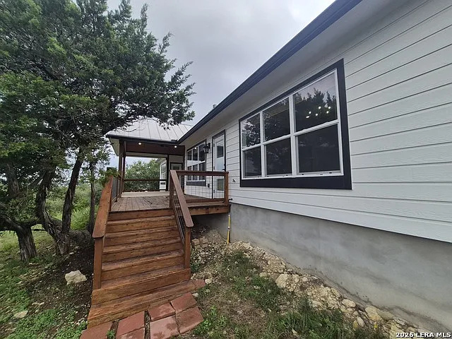 427 Primrose Path — Photo 35