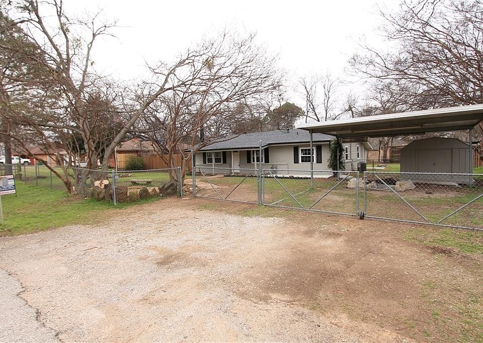 1st image of 610 Thompson Dr