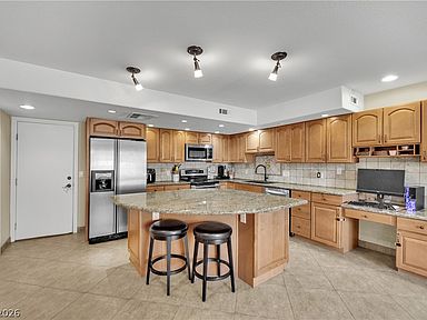 1324 Rawhide St, Las Vegas, NV 89119, photo 4