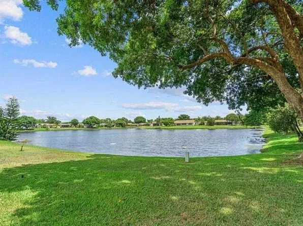 6347 Timberlakes Way, Delray Beach, FL 33484