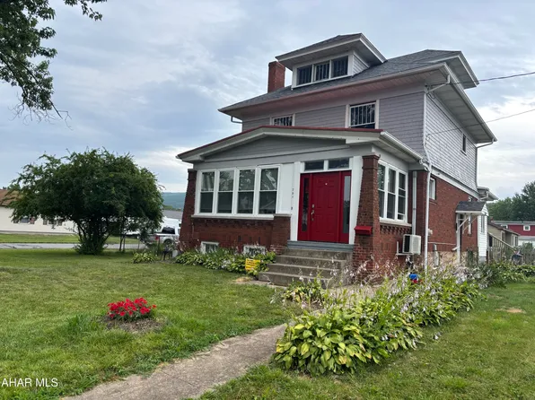 701 Longfellow Ave, Altoona, PA 16602