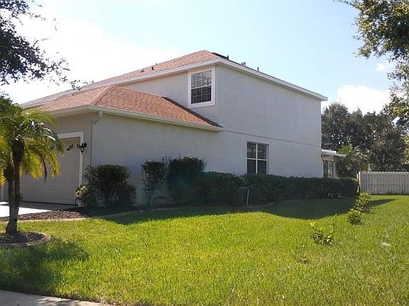 3rd image of 14306 Laurelton Dr