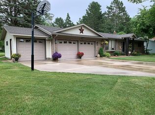 1504 3rd St SW, Wadena, MN 56482