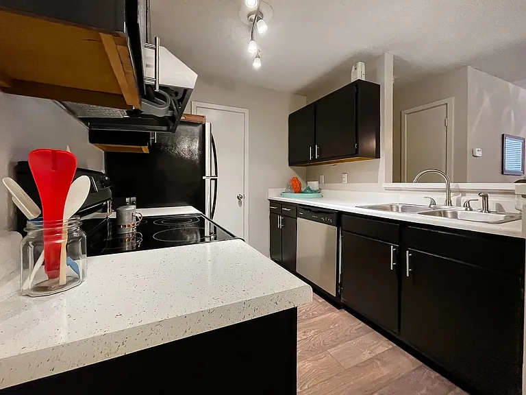 Kitchen Area | Plantation Flats | North Charleston, SC