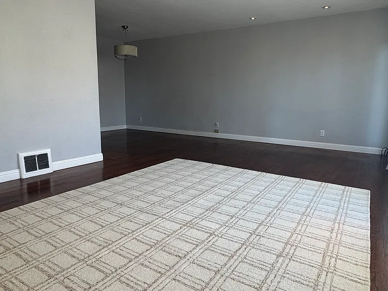 54 Terra Vista Ave #4 — Photo 9