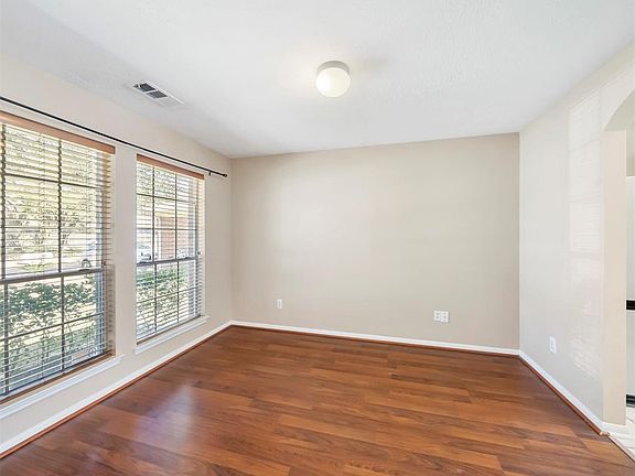 4th image of 17815 Inland Oaks Dr