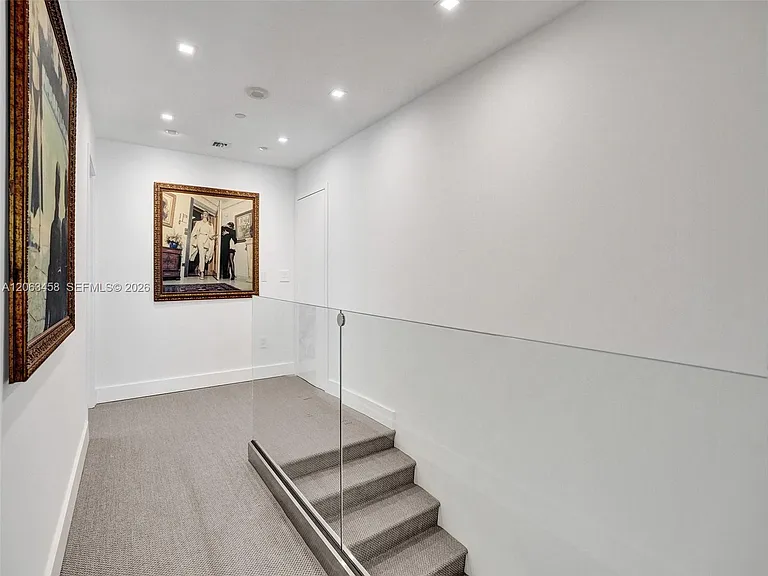6103 Aqua Ave #107 — Photo 14