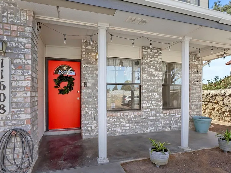 11608 Norman Montion Dr — Photo 44