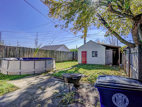 4th image of 817 Greenlawn Ave