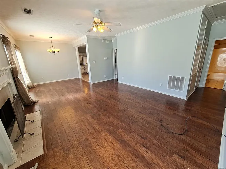 529 Mitylene Dr — Photo 3