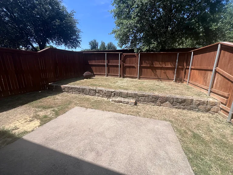 1166 Landon Ln — Photo 16
