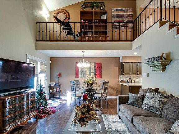 4th image of 5848 Lake Point Dr