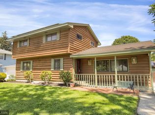 3202 Keewaydin Pl, Minneapolis, MN 55417
