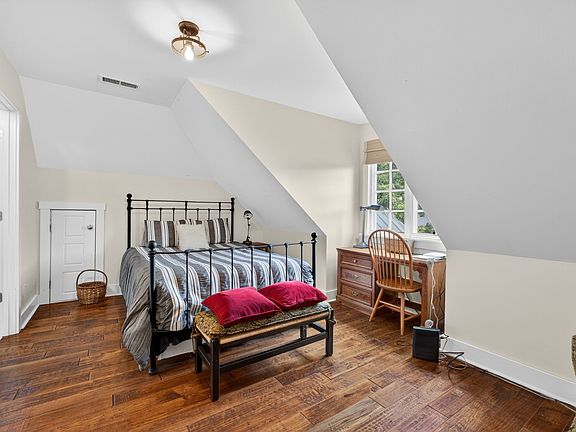 34th image of this home