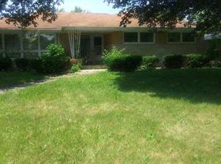 397 Milburn Ave, Crete, IL 60417