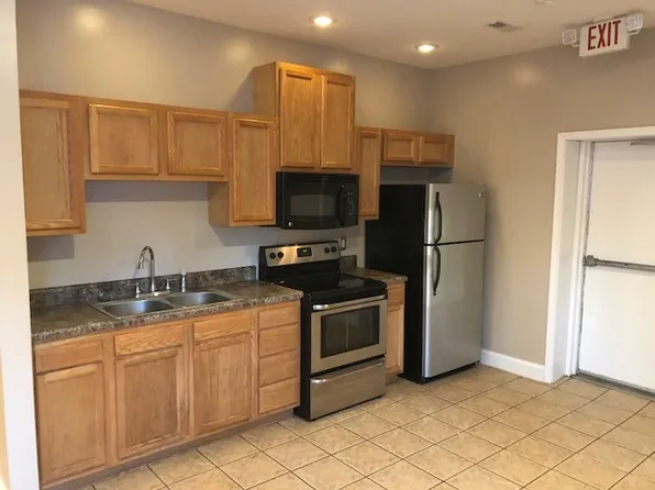 1902 S Fayette St, Beckley, WV 25801