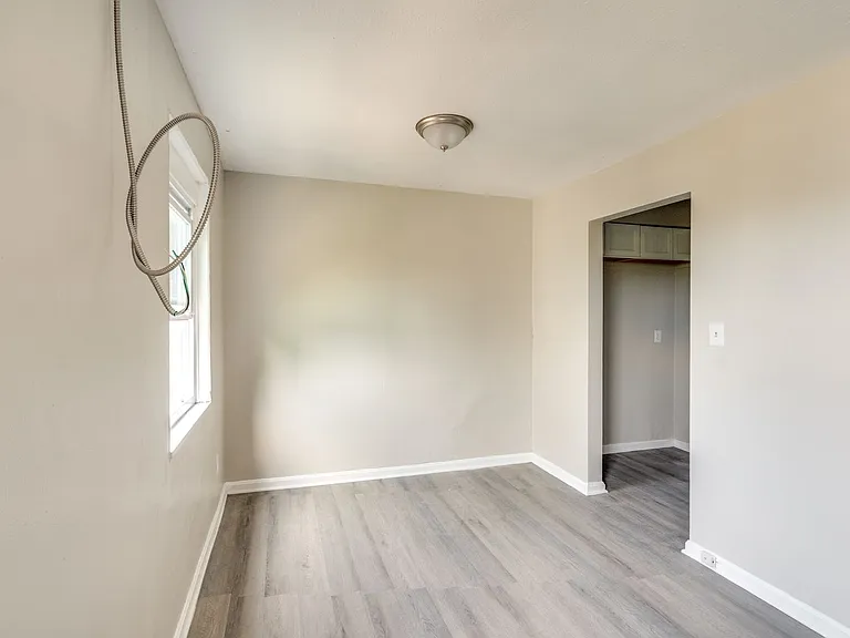 2885 Hampton Rd — Photo 7