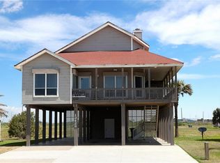12428 E Ventura Dr, Galveston, TX 77554