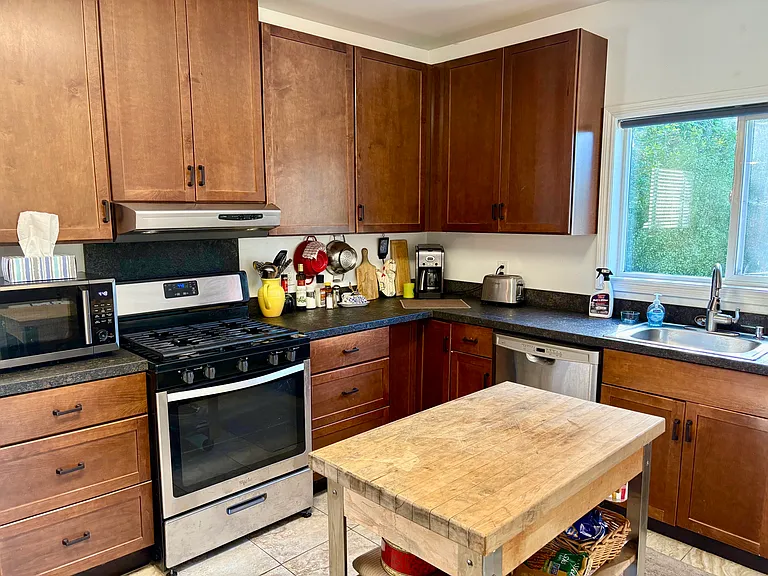 115 Coombs St — Photo 15