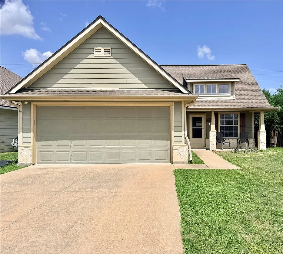 3 bed, 1314 sqft, $1,850 — Photo 1