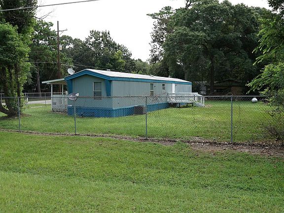 4th image of 25040 Village Dr