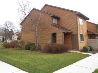 1 Chelsea Ct, Parlin, NJ 08859