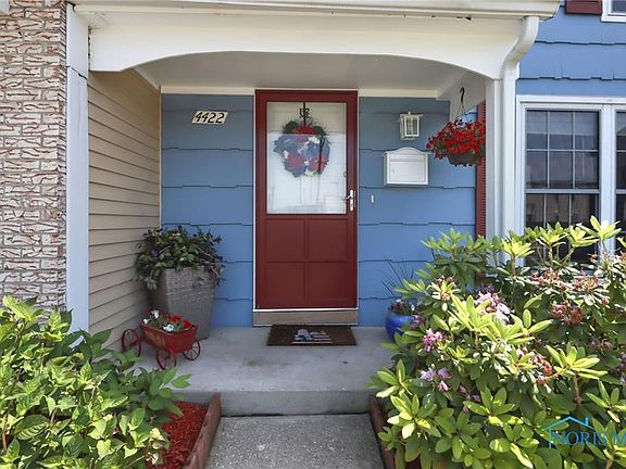 4th image of 4422 Rose Garden Dr #6