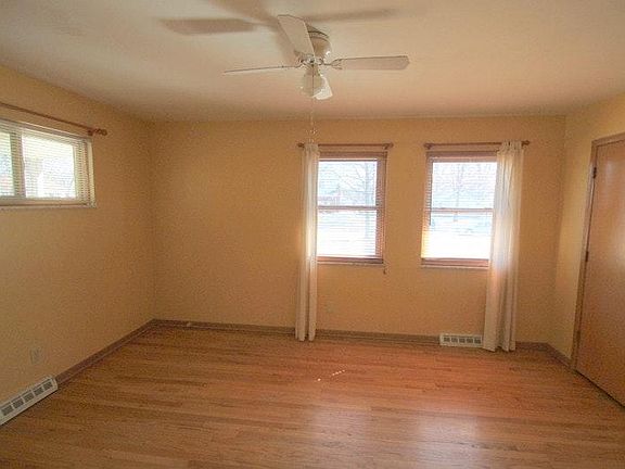 2nd image of 5759 Crawford Dr