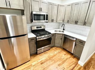 149 Crescent St #1, Waltham, MA 02453