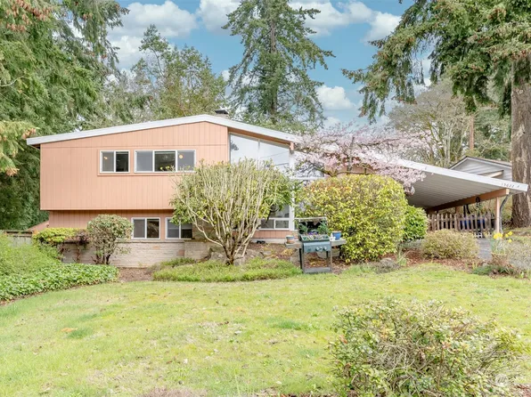 15622 Lake Hills Boulevard, Bellevue, WA 98008