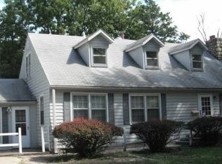 2230 SW Burnett Rd, Topeka, KS 66614