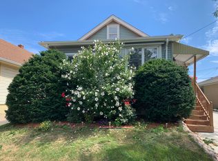 605 Blaine Ave, Racine, WI 53405