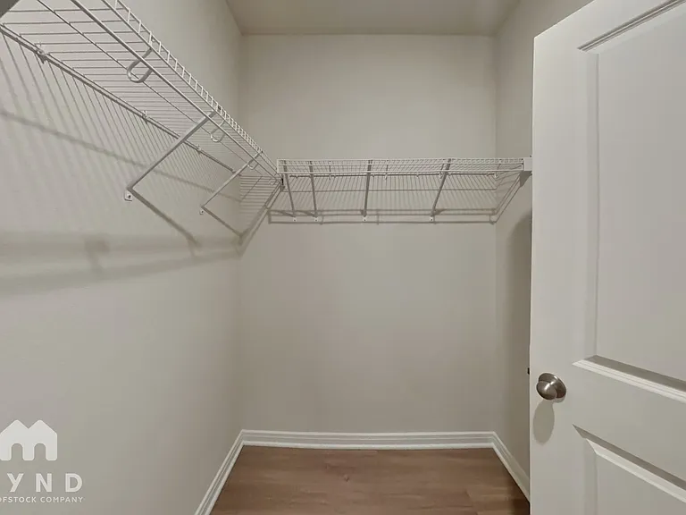 15438 Maple Terrace Dr — Photo 12