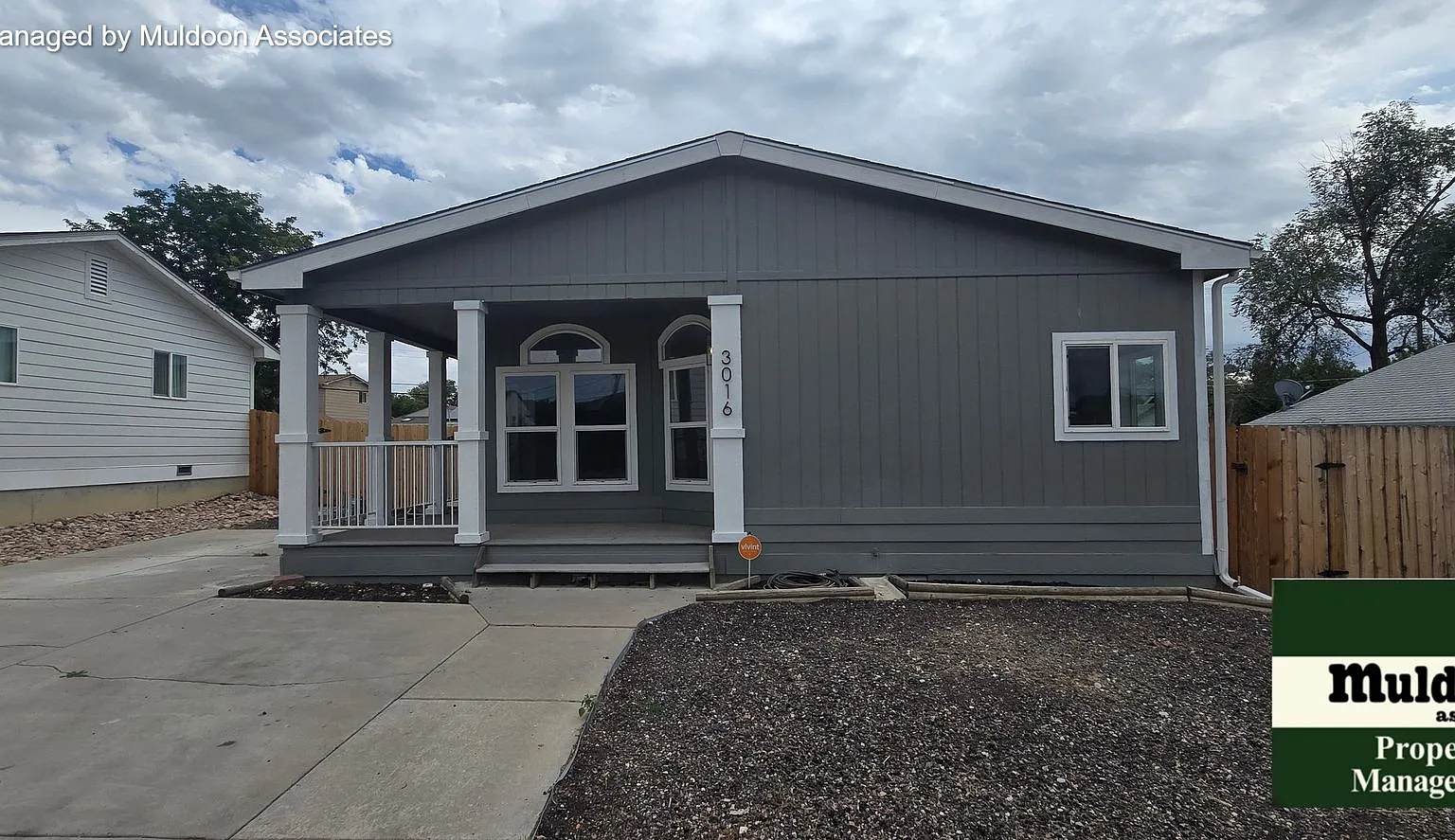 Large like new home available soon! Ranch 3 bed 2 bath — Photo 4