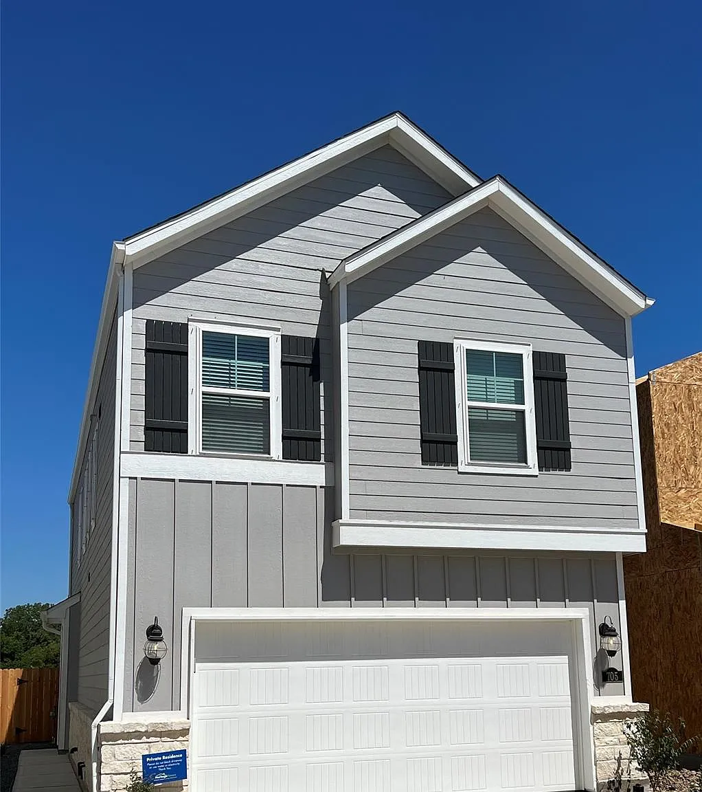 3 bed, 2.5 bath, 1693 sqft, $2,750 — Photo 1