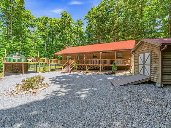 5th image of 3394 Laurel Wood Rd