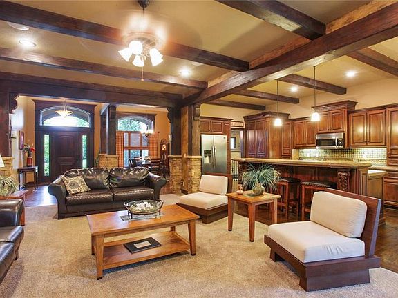 5th image of 24062 Saint Andrews Ct