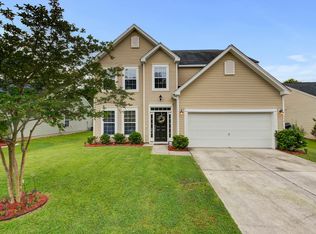 530 English Oak Cir, Moncks Corner, SC 29461