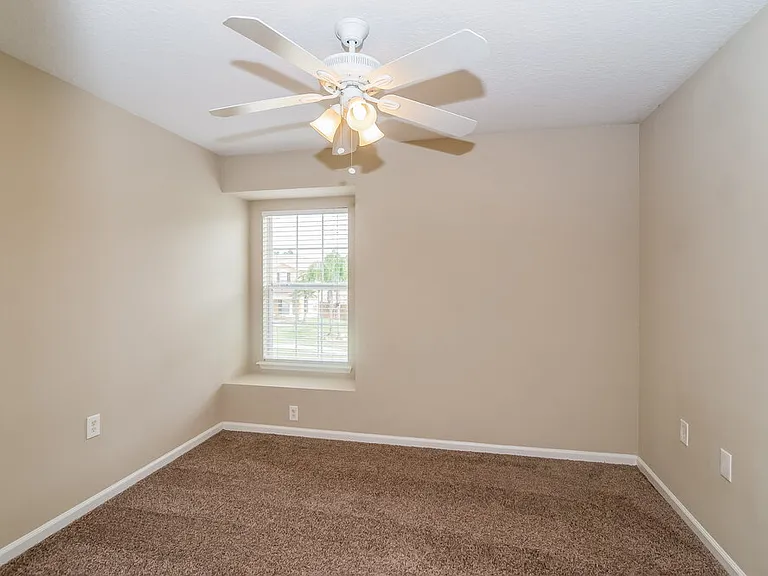 2300 Justin Lake Dr — Photo 12