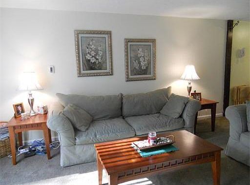 5th image of 791 South St Unit 17