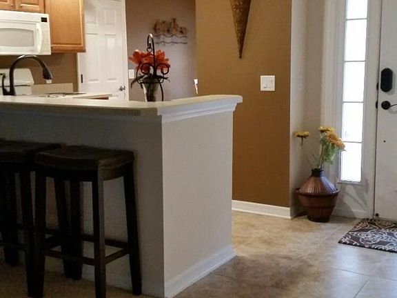 Breakfast bar with stools