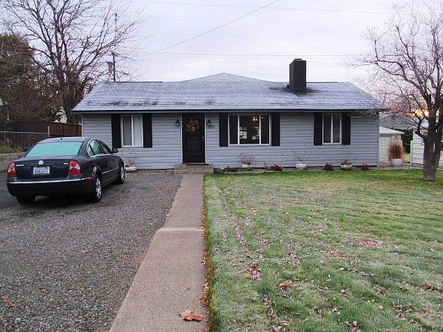 1st image of 117 N 52nd Ave